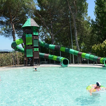 Camping Badiaccia Village Castiglione del Lago Buitenkant foto