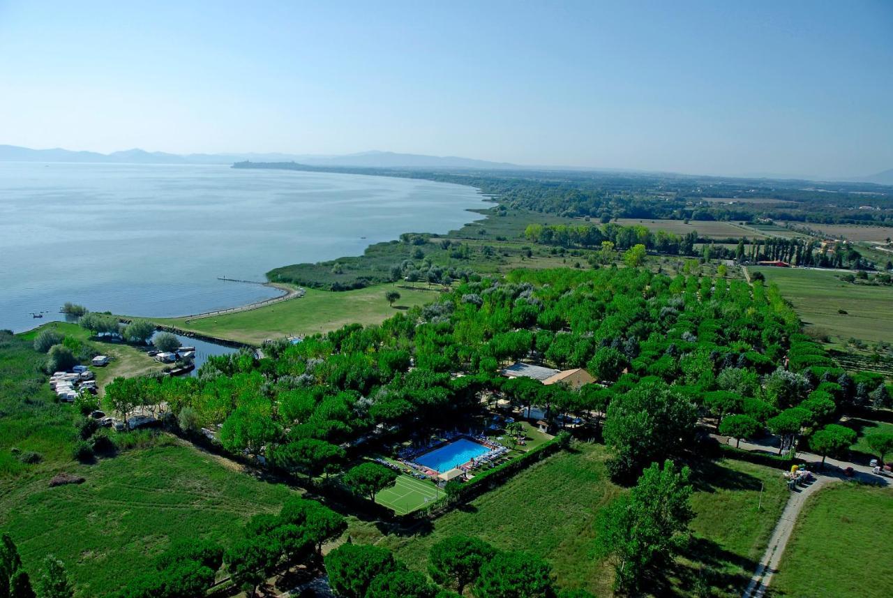 Camping Badiaccia Village Castiglione del Lago Buitenkant foto