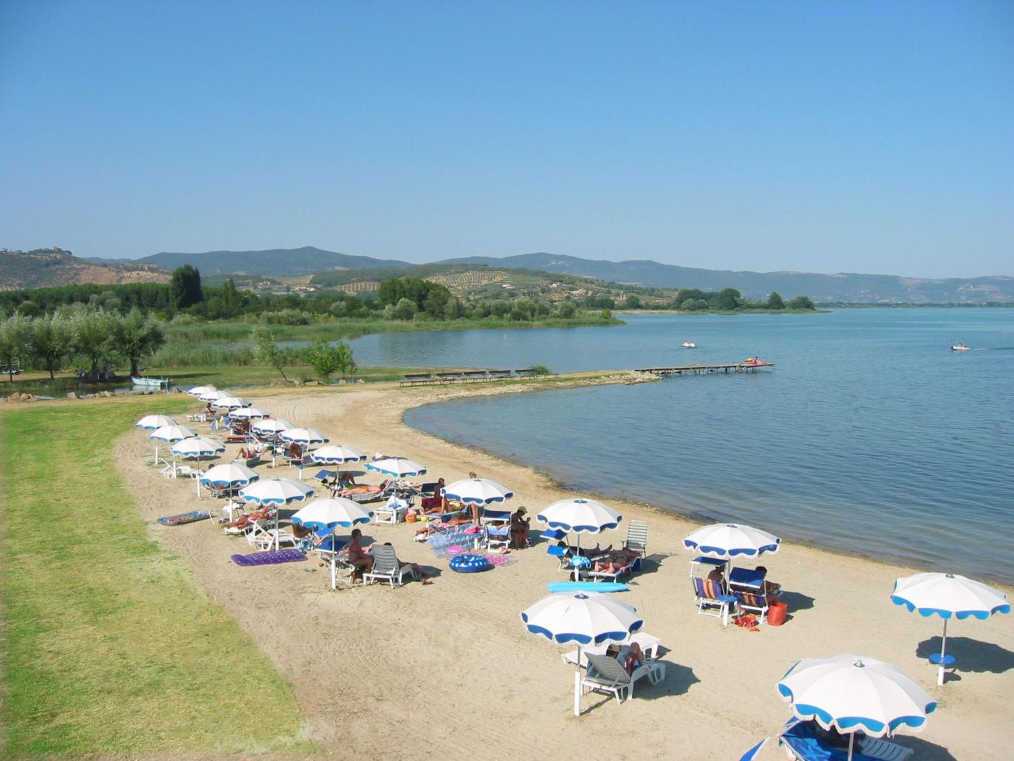 Camping Badiaccia Village Castiglione del Lago Buitenkant foto